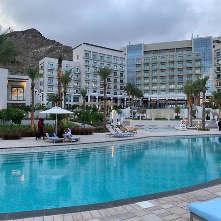 Ocean Mountain View Apartment At The Address Fujairah Eksteriør billede