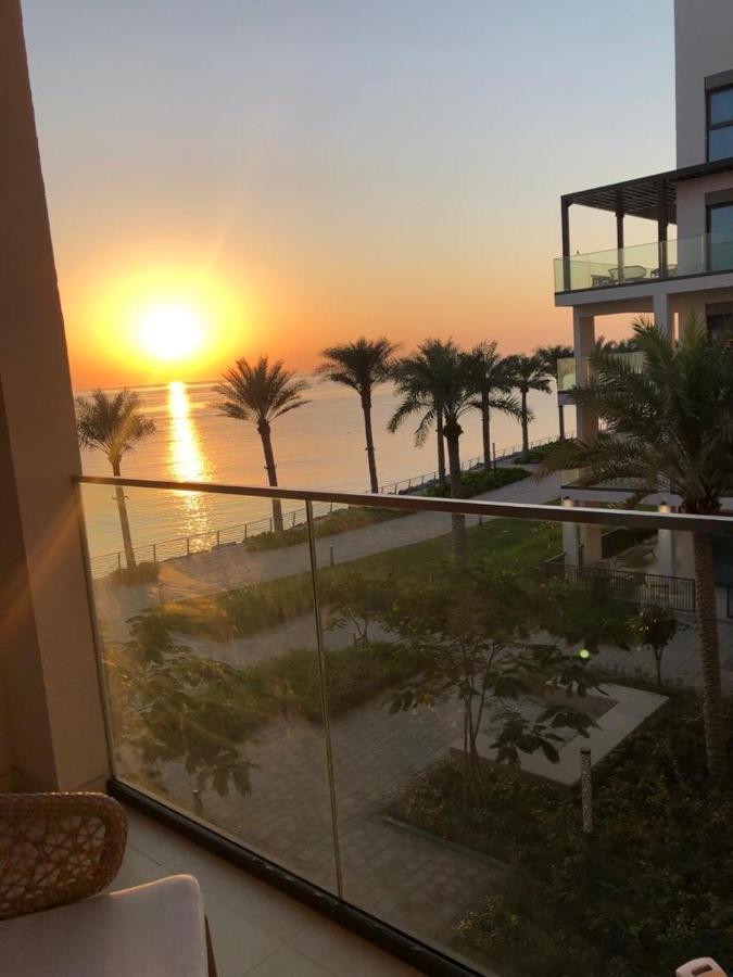 Ocean Mountain View Apartment At The Address Fujairah Eksteriør billede
